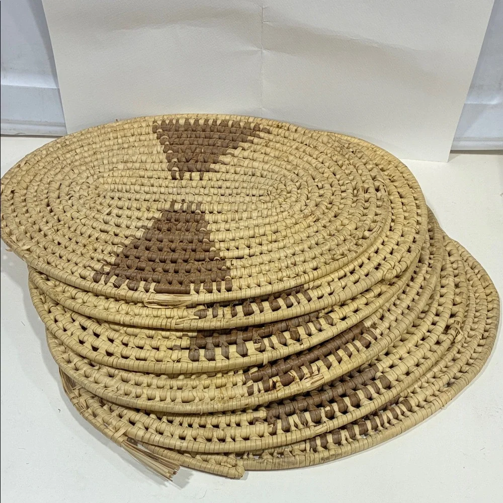 Woven Straw Placemats Set Reed Wrapped and Decorated Like in the Deep South